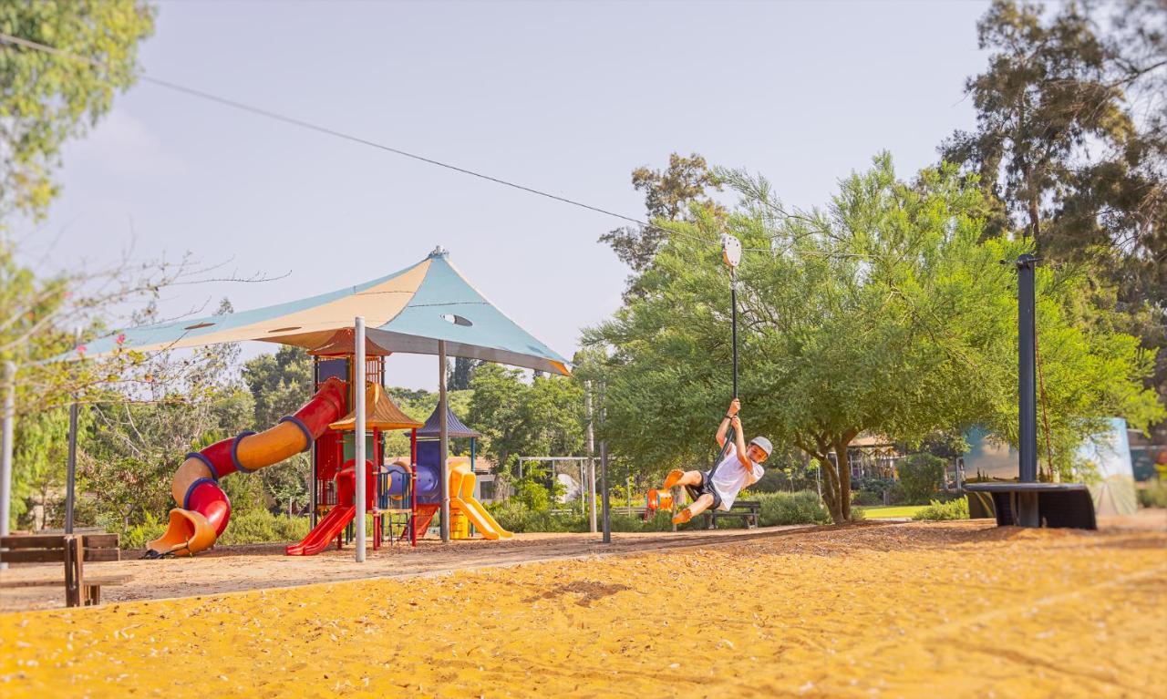 فيلا Gvulot - Kibbutz Experience Gevulot المظهر الخارجي الصورة